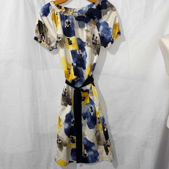 Vera Wang dress - Picture 2 of 6